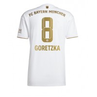 Fotbalové Dres Bayern Munich Leon Goretzka #8 Venkovní 2022-23 Krátký Rukáv